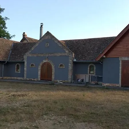 Misze Tanya Holiday home
