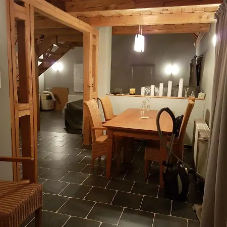 Misze Tanya Holiday home Alsobene
